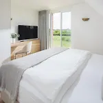 Strandhaus Suedwesthoern 노르데메이